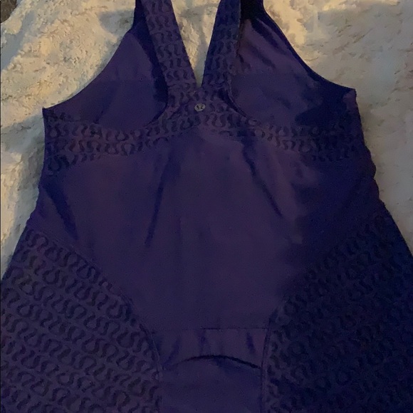 Lululemon Tank - Picture 2 of 3